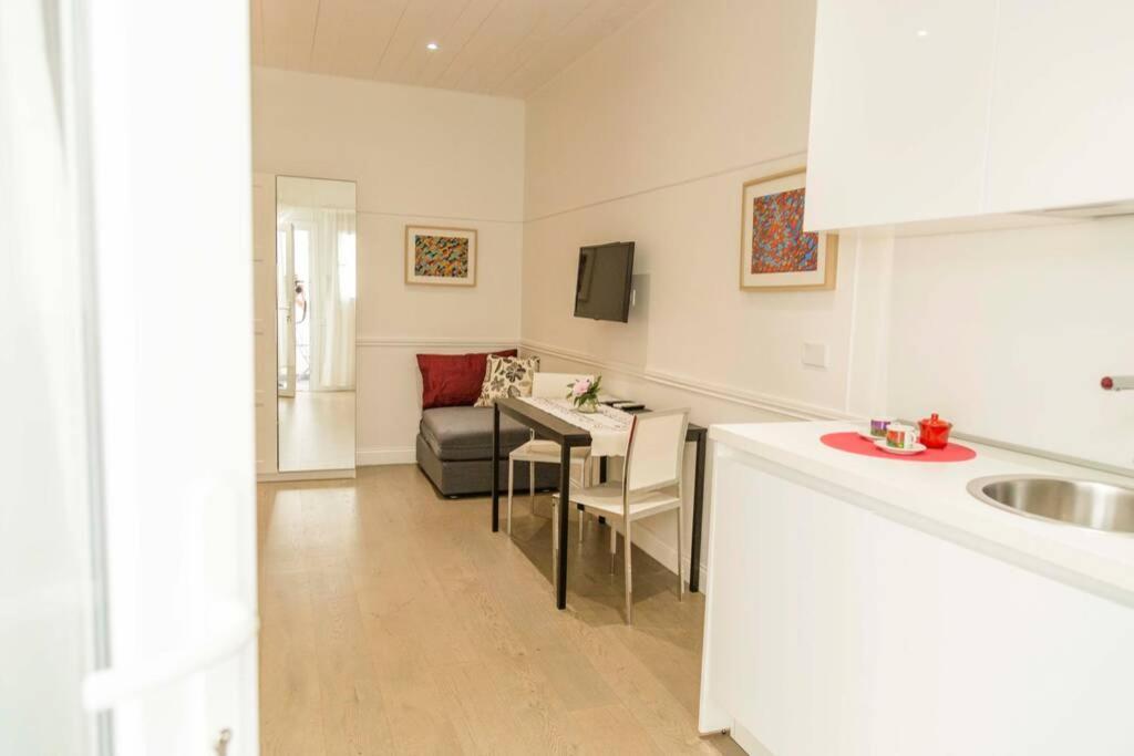 Casa Alessandra Colosseo Roma Ngoại thất bức ảnh