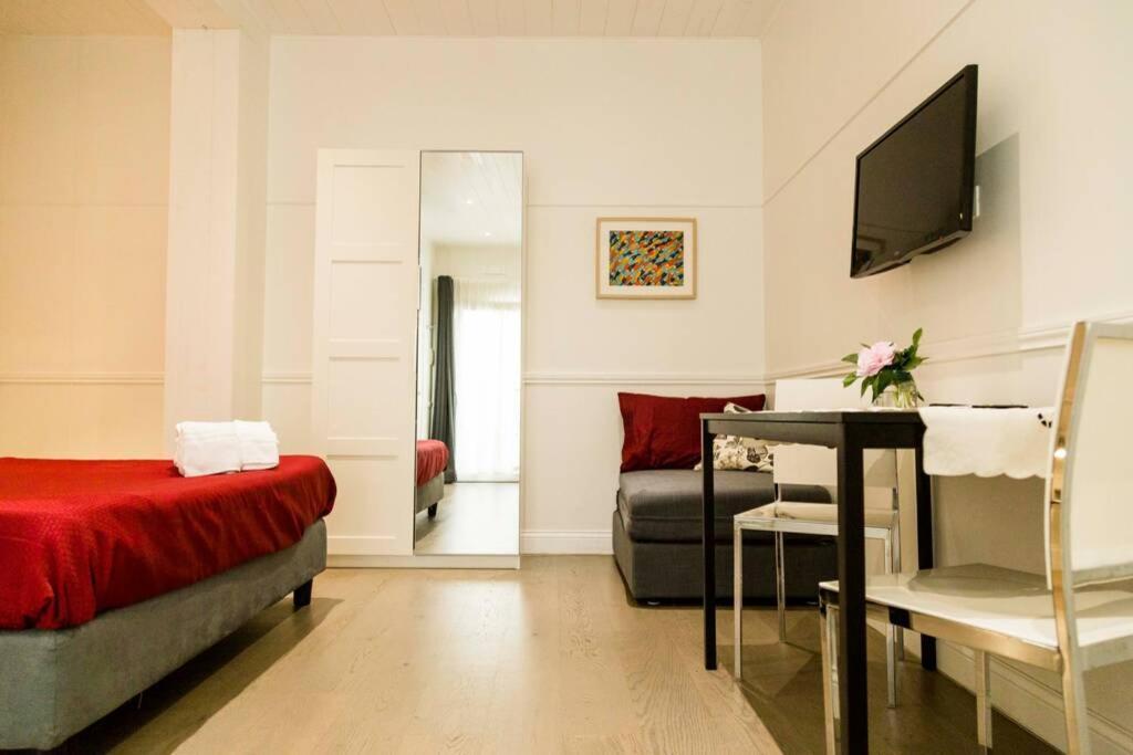 Casa Alessandra Colosseo Roma Ngoại thất bức ảnh